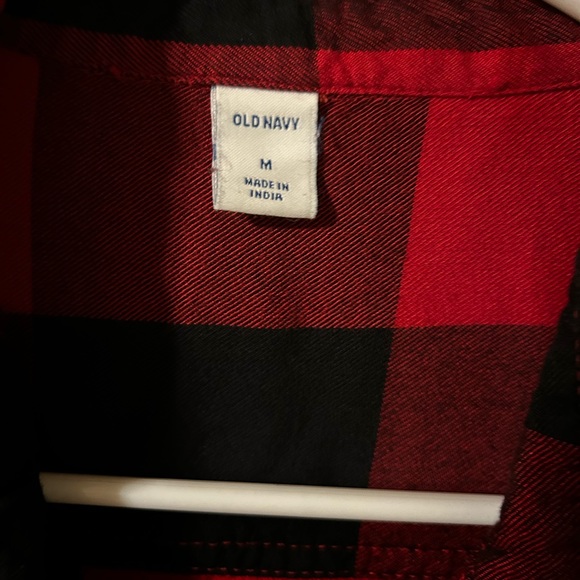 Old Navy black/red plaid button up dress. Size M - Picture 3 of 7
